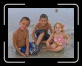 20050709 ZacharyRobyn Beach * 1839 x 1410 * (313KB)